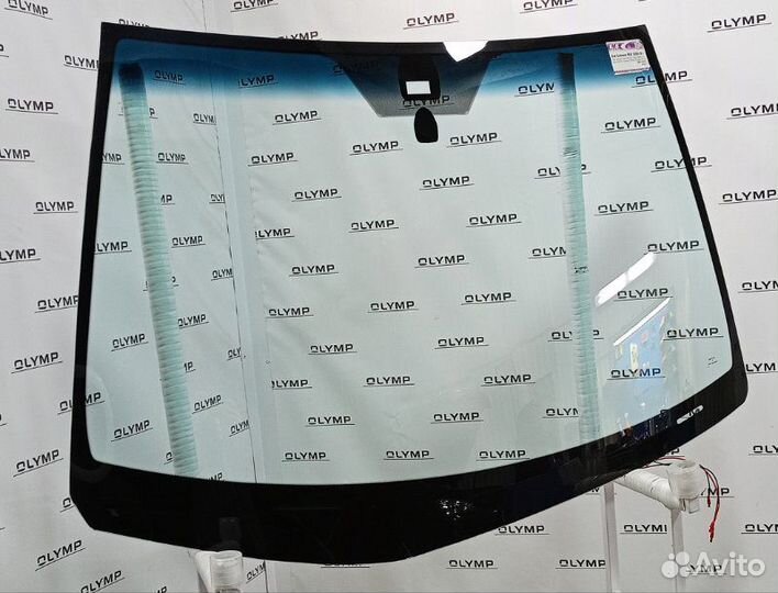 Стекло лобовое переднее Lexus Rx330 XU30 2003-2009