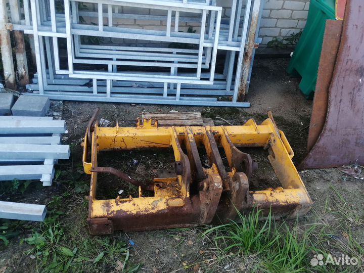 Стрела jcb 535-95AG в сборе