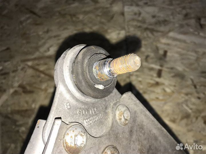 Рычаг передний левый Mercedes-Benz E-Class W211