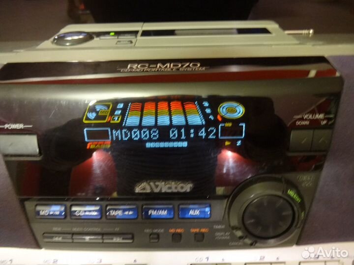 Victor RC-MD70 - портативная CD MD CC FM система