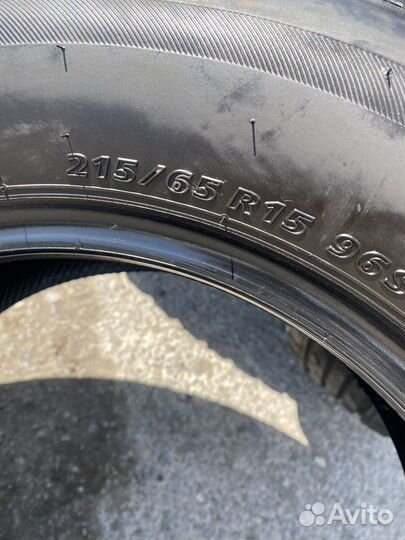 Bridgestone Nextry Ecopia 215/65 R15 96S