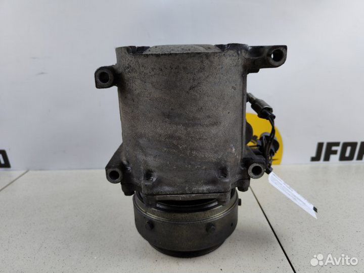 Компрессор кондиционера Mitsubishi Pajero Sport