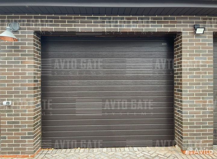 Ворота секционные гаражные