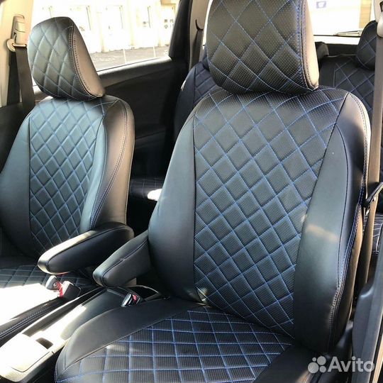 Авточехлы Тойота Ярис Кросс