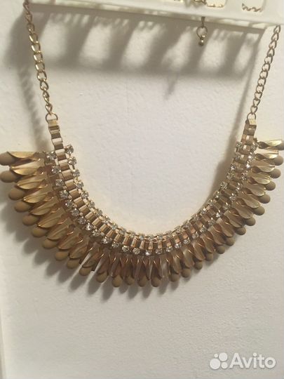 Ожерелье