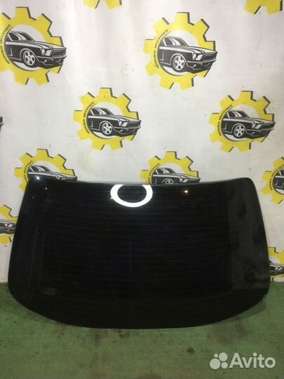 Стекло заднее Nissan Bluebird SU14 CD20 2.0 2000