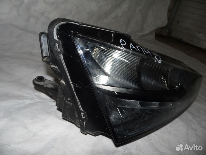 Передняя правая фара шкода рапид 2 лед LED