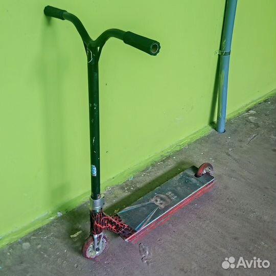 Трюковой самокат кастом стрит