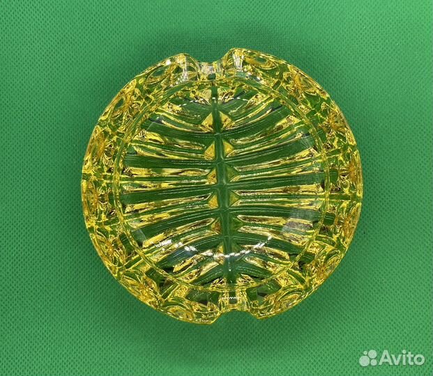 Пепельница цветное стекло СССР