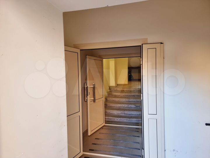 3-к. квартира, 92,3 м², 4/5 эт.