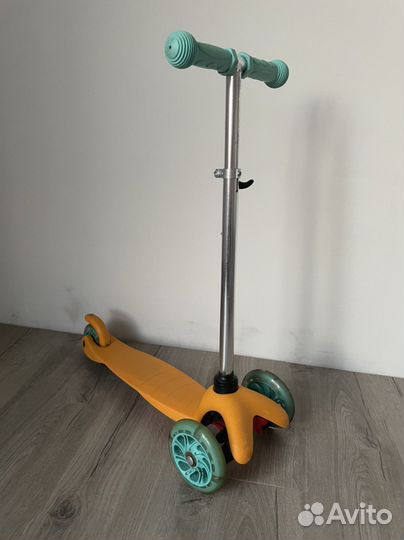 Самокат детский трехколесный