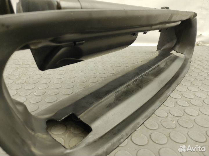 Дефлектор радиатора Volvo V50 MW43 B4204S3 2.0