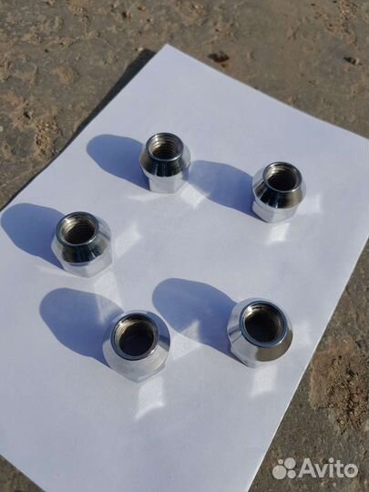 Форд Транзит гайки колёсные 14 2