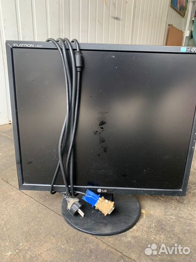 Мониторы,клавиатура,мышка