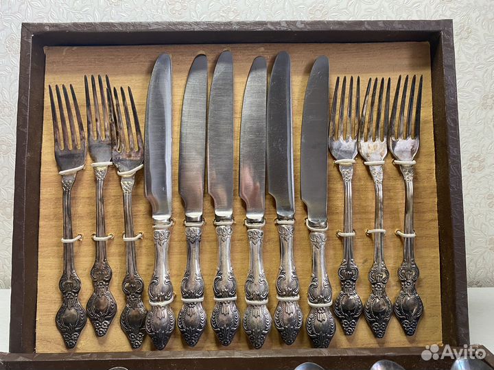 Набор столовых приборов