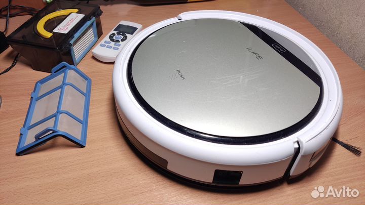 Робот пылесос ilife v50