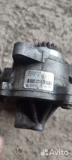 Насос вакуумный паджеро 4