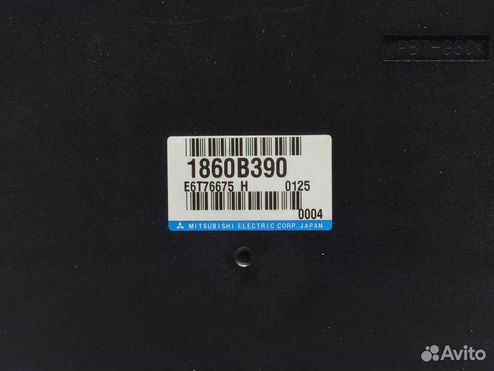 Блок управления двигателем Mitsubishi Outlander II