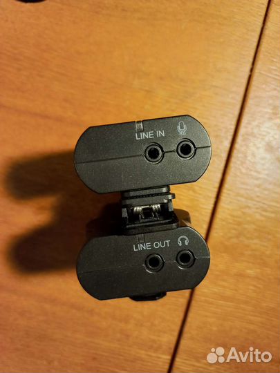 Петличный микрофон boya