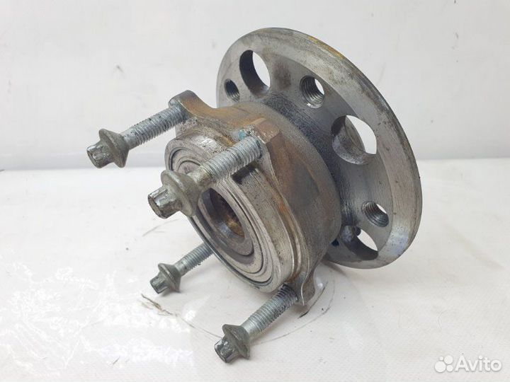 Ступица задняя Mercedes-Benz E C207 3.0 2015