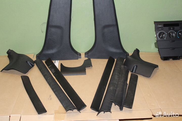 Обшивка салона тойота королла Е120, 2005г.в