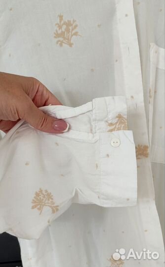 Белая рубашка с вышивкой р. 48