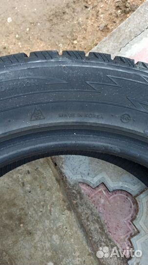 Hankook Nordik IS RW08 225/60 R17 99T