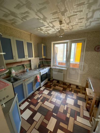 2-к. квартира, 60 м², 1/5 эт.