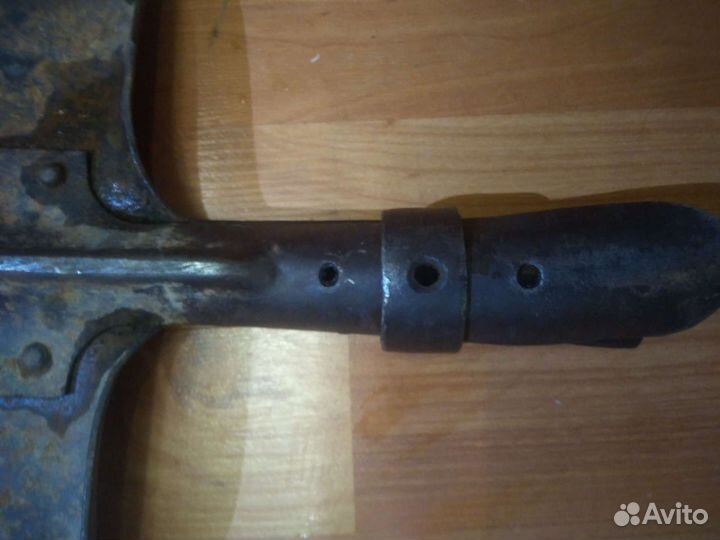 Лопата старинная клепаная