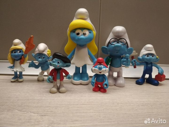 Макдональдс игрушки: тролли, Алладин, смурфы