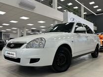 ВАЗ (LADA) Priora 1.6 MT, 2014, 320 000 км, с пробегом, цена 530 000 руб.