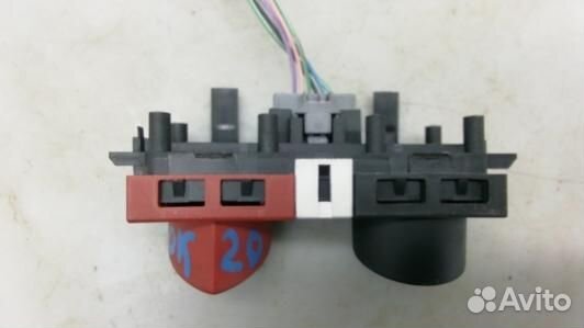 Кнопка аварийки renault megane 2 (90K20I501)