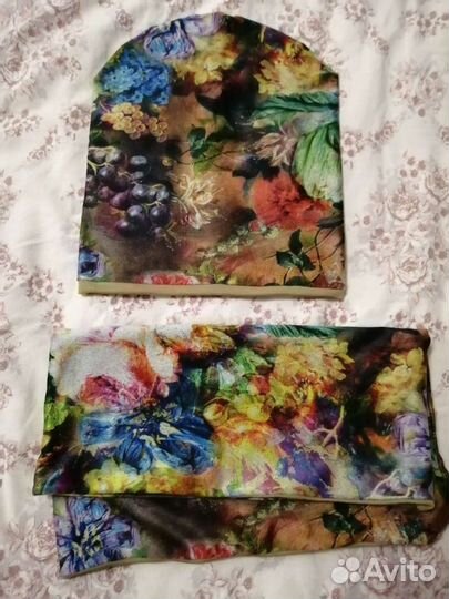 Новый Комплект шапка и снуд