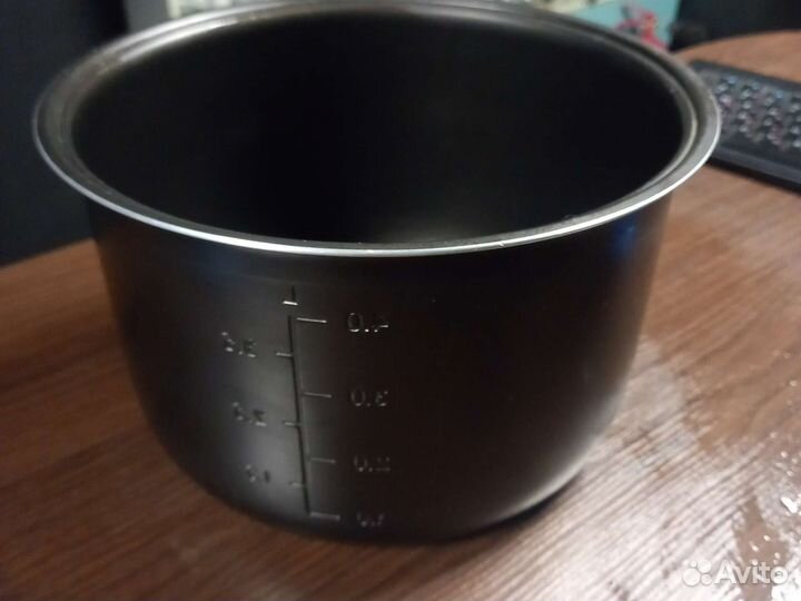 Чаша для мультиварки Redmond