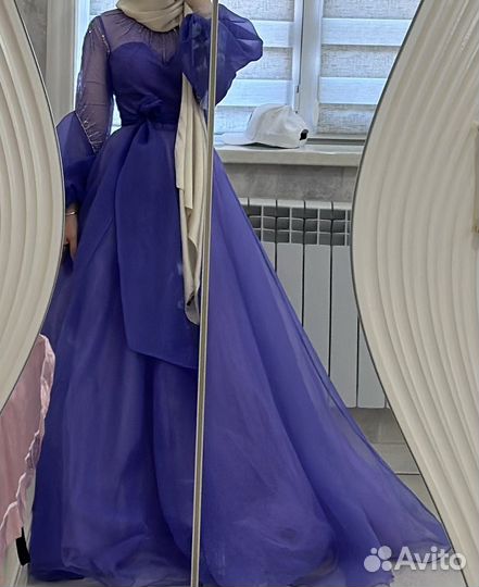 Вечернее платье