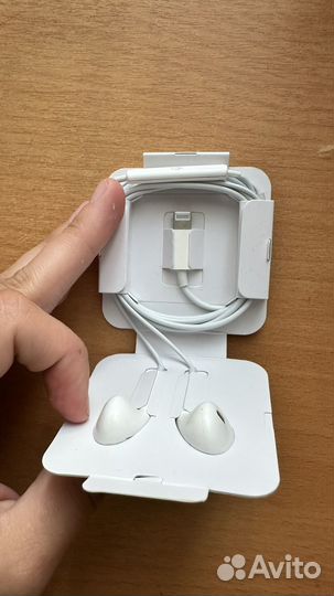 Наушники apple earpods
