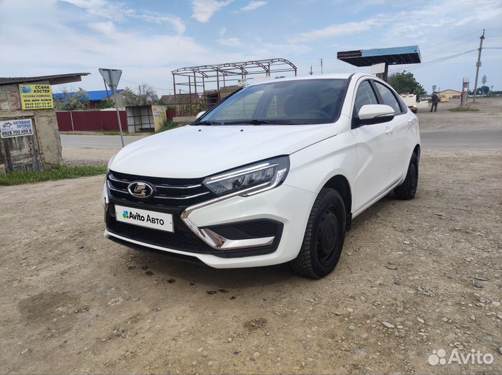 LADA Vesta 1.6 МТ, 2023, 15 000 км