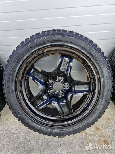 Nokian Hakkapeliitta 5 215/50/R17