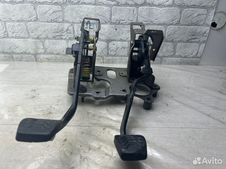 Педальный узел Ford Transit Custom