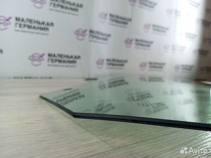 Стекло двери передней левой BMW M5 F90 2019