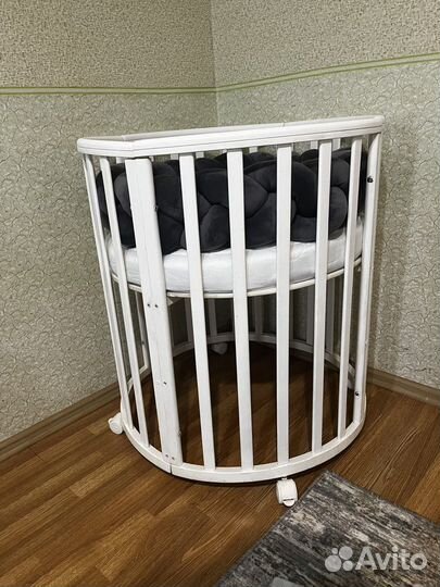 Кроватка для новорожденных