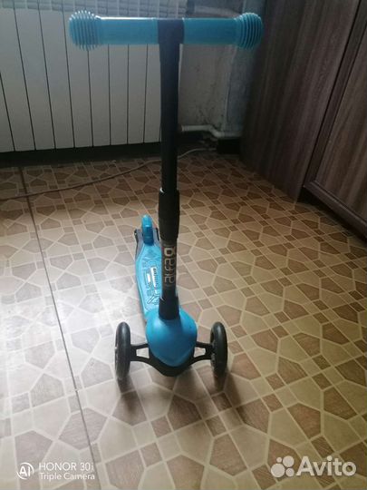 Самокат детский трехколесный бу