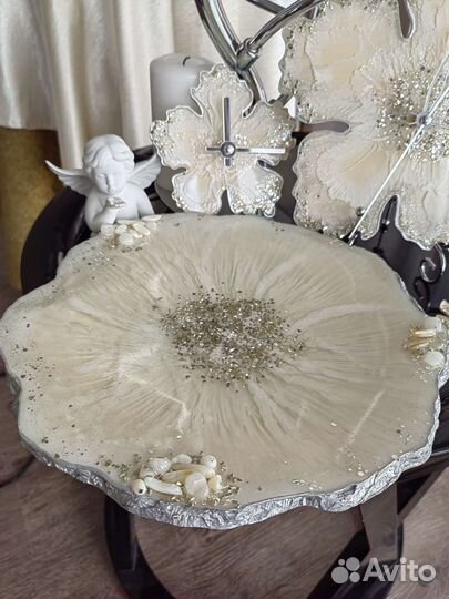 Часики и подносы (подставки) из эпоксидной смолы