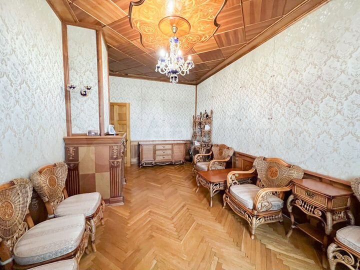 4-к. квартира, 98,4 м², 4/4 эт.