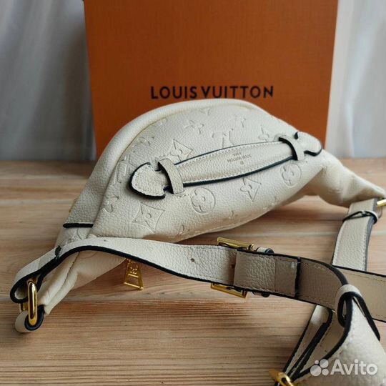 Сумка женская поясная Louis Vuitton