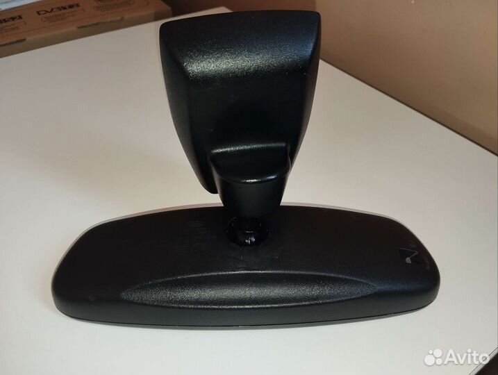 Зеркало заднего вида салонное с авто затемнением