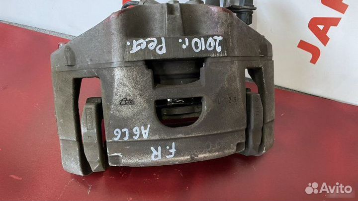 Суппорт передний правый Audi A6 C6 2.8 FSI