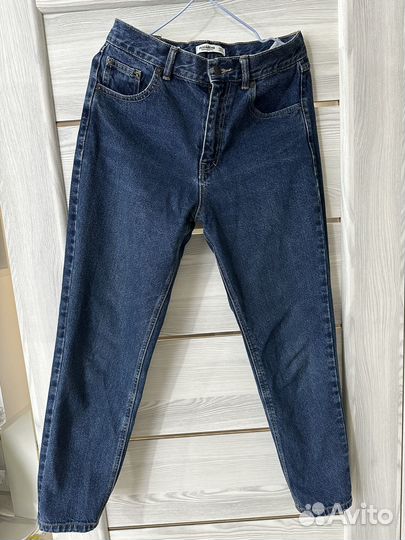 Джинсы женские mom pull bear