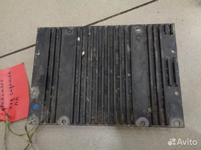 Усилитель акустической системы Volvo XC90 2002-20