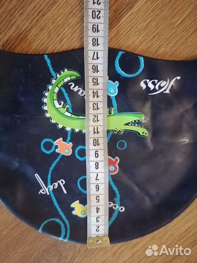 Очки и шапочка для бассейна